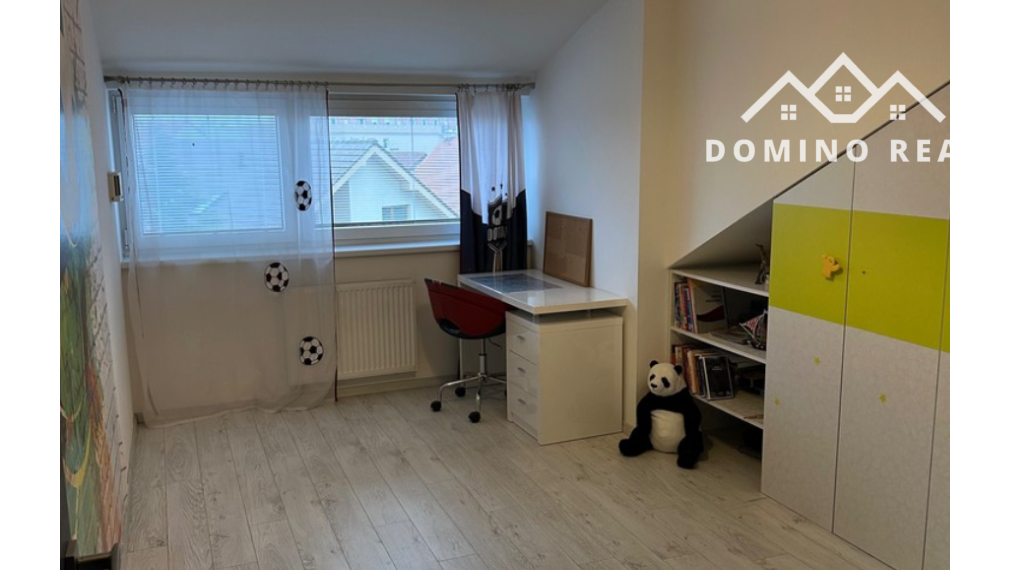 3 - izbový plne zariadený mezonet vo Svätom Juri