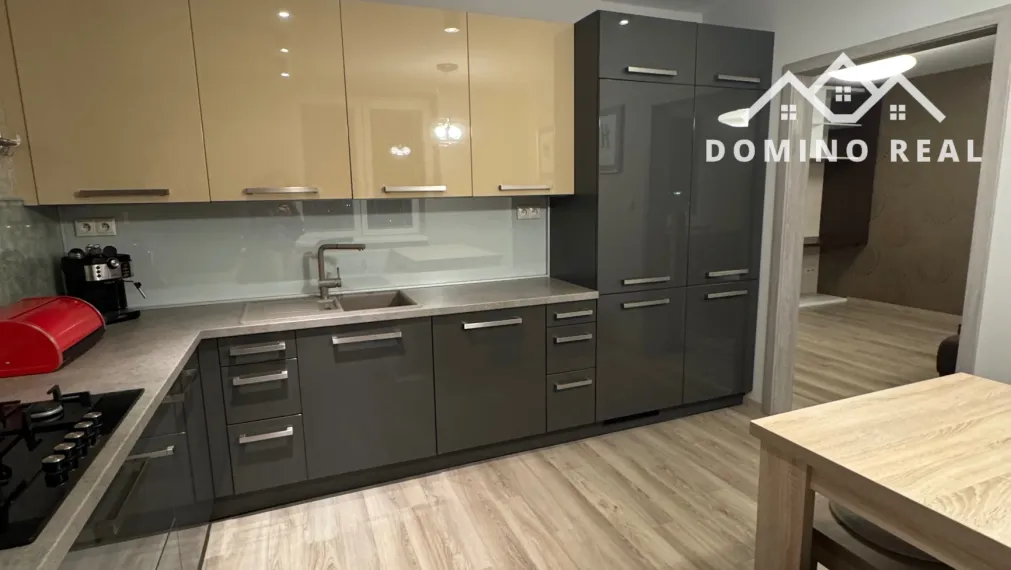 priestranný 3-izbový byt s loggiou v Senci