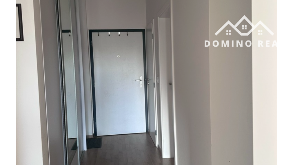 svetlý 3-izbový byt s vnútorným garážovím státím