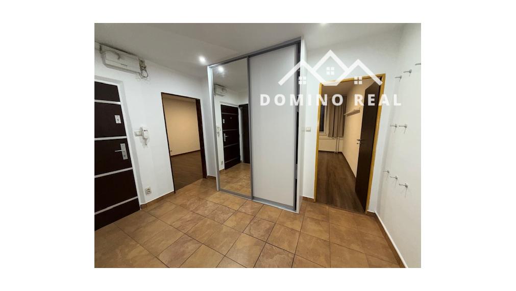 prenájom 3-izbového bytu na Teplickej ulici