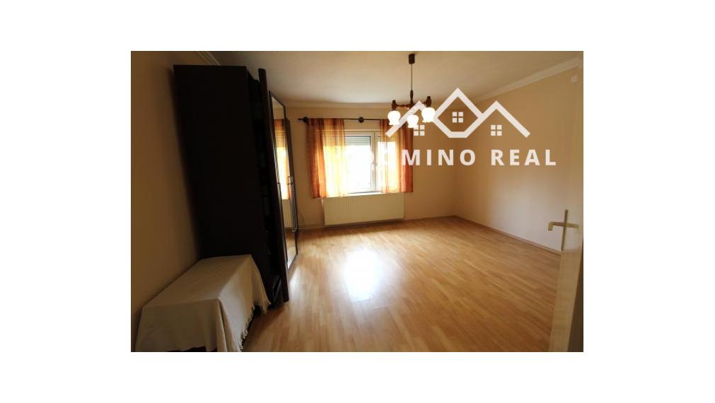 TOP!!! ZREKONŠTRUOVANÝ RD S VEĽKÝM POZEMKOM 939m2