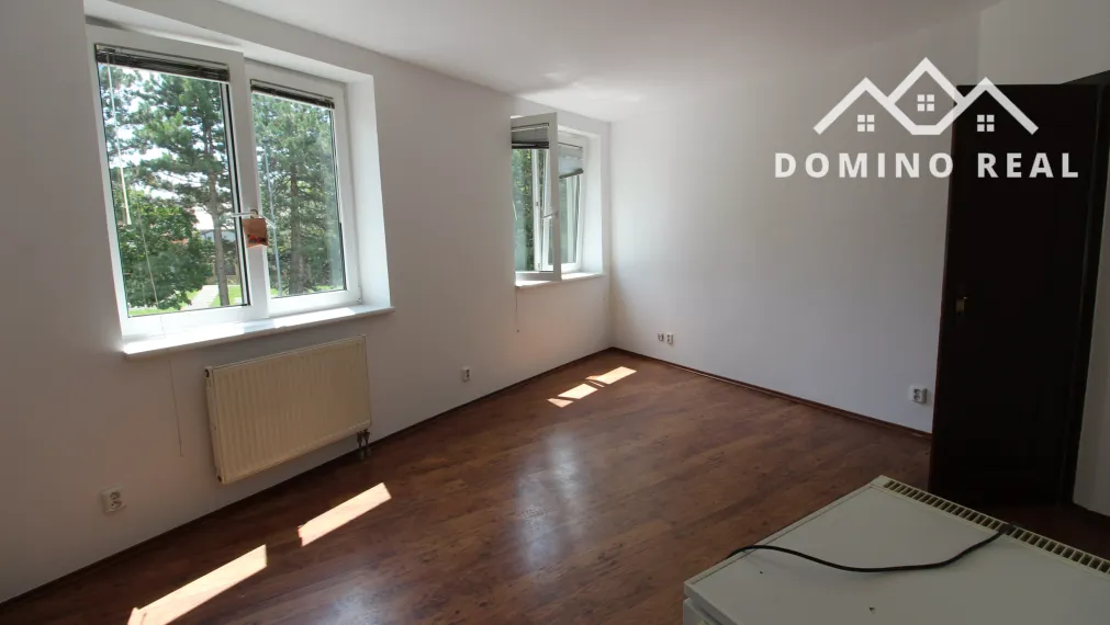 TOP!!! ZREKONŠTRUOVANÝ RD S VEĽKÝM POZEMKOM 939m2