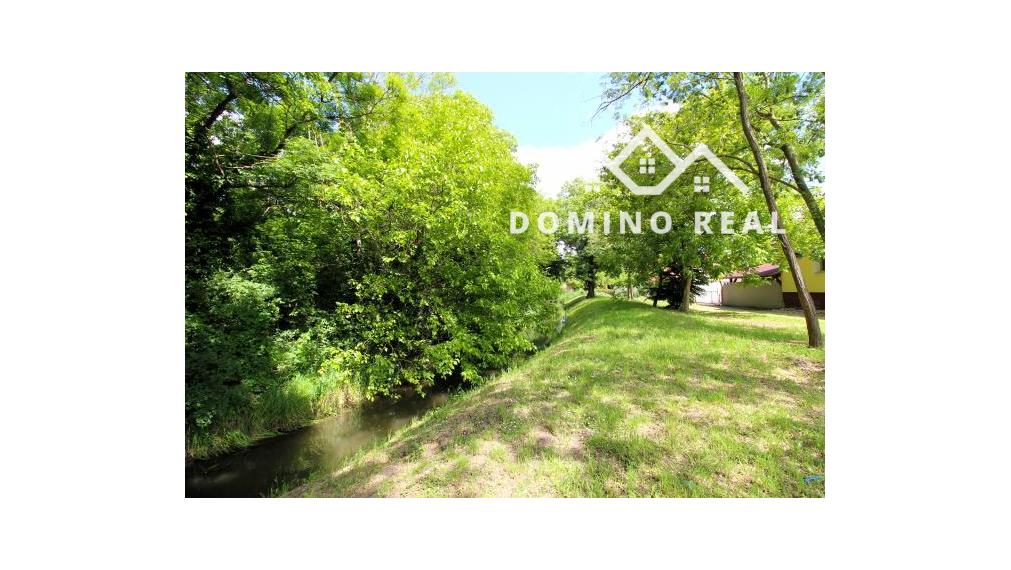 TOP!!! ZREKONŠTRUOVANÝ RD S VEĽKÝM POZEMKOM 939m2