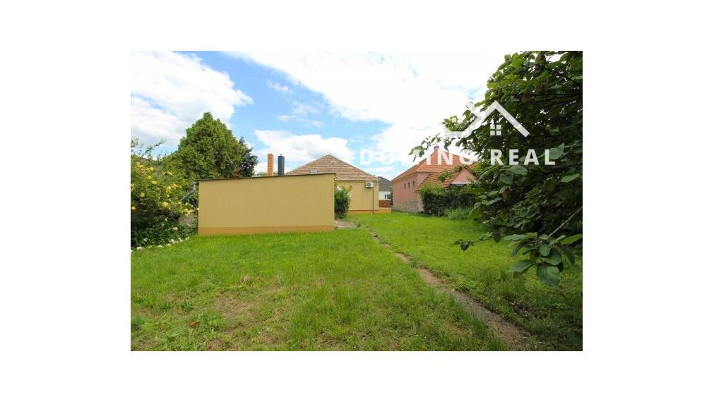 TOP!!! ZREKONŠTRUOVANÝ RD S VEĽKÝM POZEMKOM 939m2