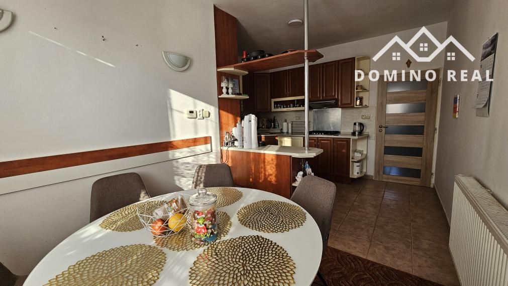 Veľký 6-izbový rodinný dom pri hrádzi v Dunajskej Lužnej