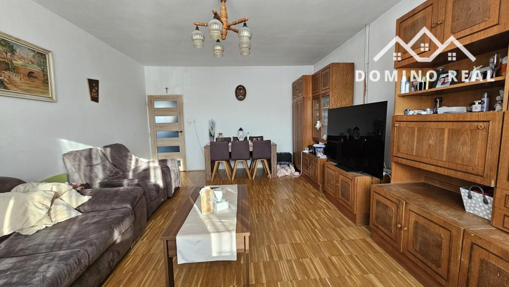 Veľký 6-izbový rodinný dom pri hrádzi v Dunajskej Lužnej