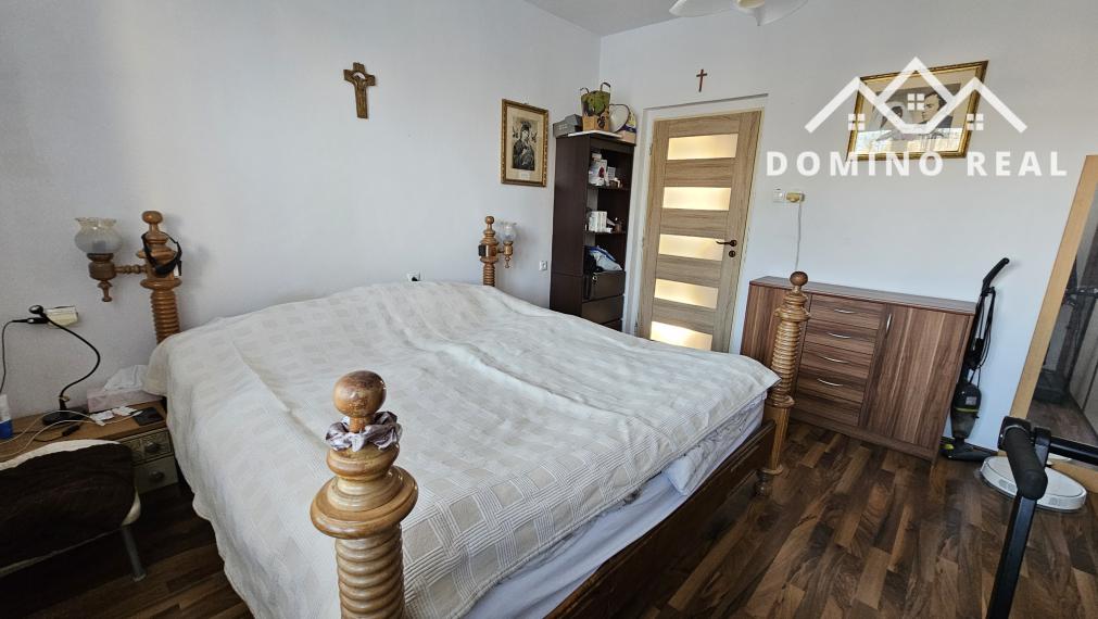 Veľký 6-izbový rodinný dom pri hrádzi v Dunajskej Lužnej