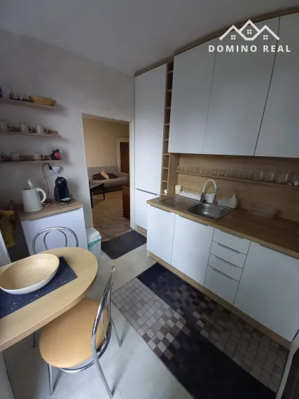 2-izbový byt s loggiou v centre mesta