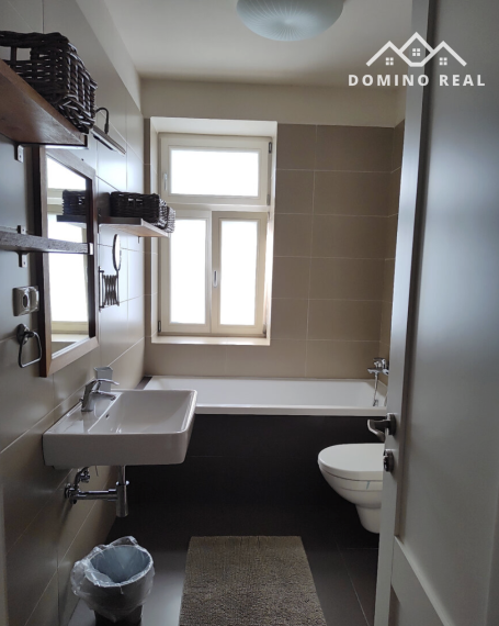 kompletne zrekonštruovaný a zariadený 2-izbový byt