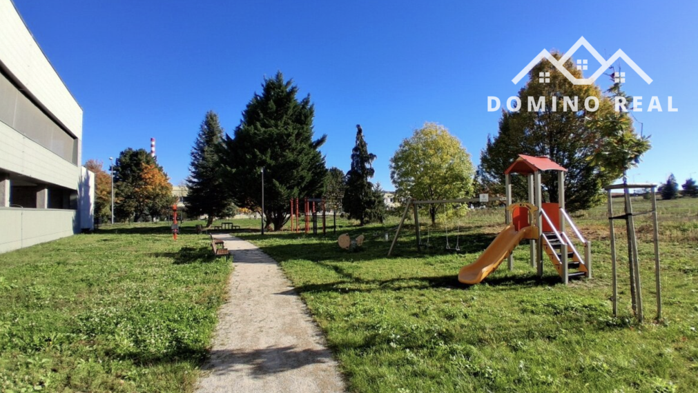 2-izbový byt v komplexe Nový Hlohovec s parkovacím miestom