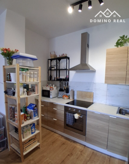 2-izbový byt v komplexe Nový Hlohovec s parkovacím miestom