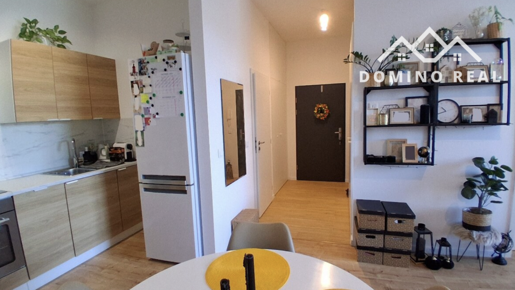 2-izbový byt v komplexe Nový Hlohovec s parkovacím miestom