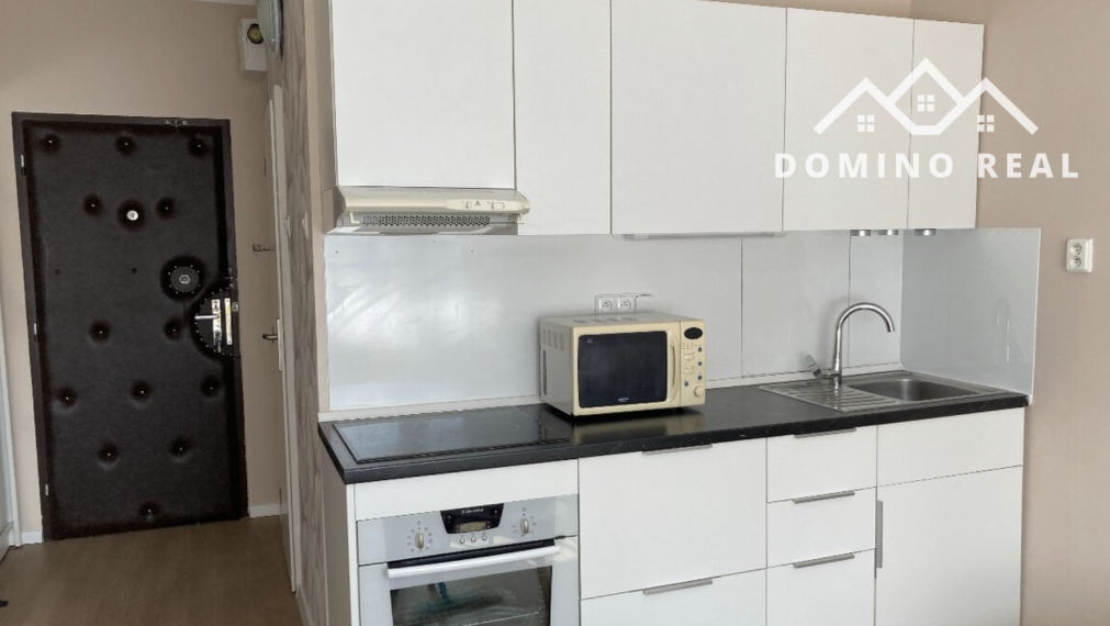 garzónka s loggiou na prenájom