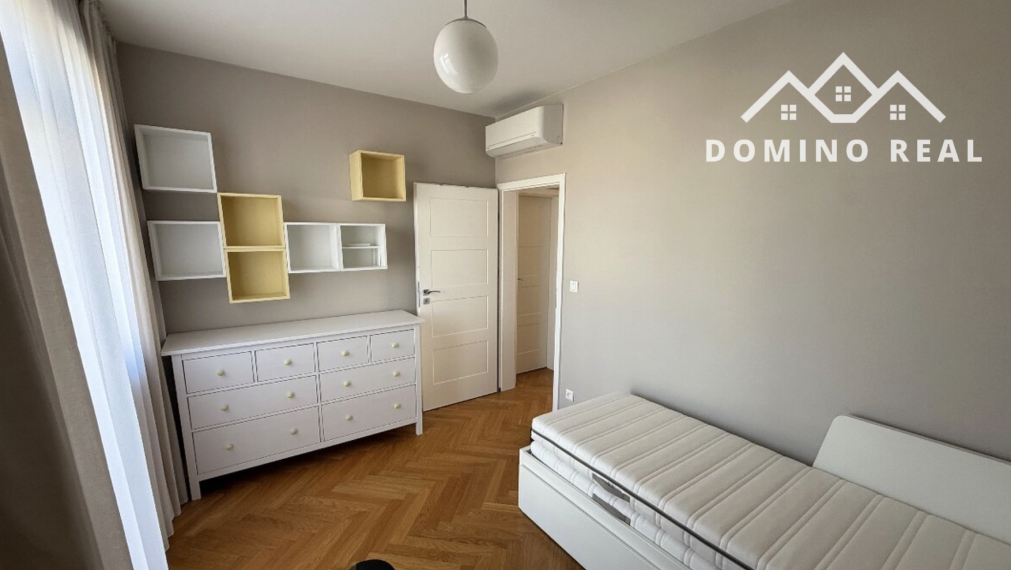 slnečný a elefantný 3 izbový byt v centre