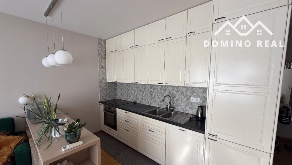 slnečný a elefantný 3 izbový byt v centre