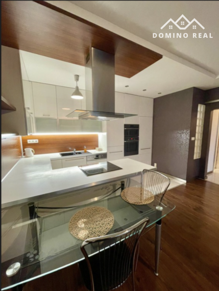 ihneď voľný 2-izbový byt s garážovým státím