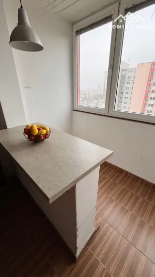 slnečný 3-izbový byt na predaj