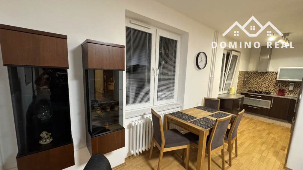 priestranný 4-izbový byt v rodinnej lokalite