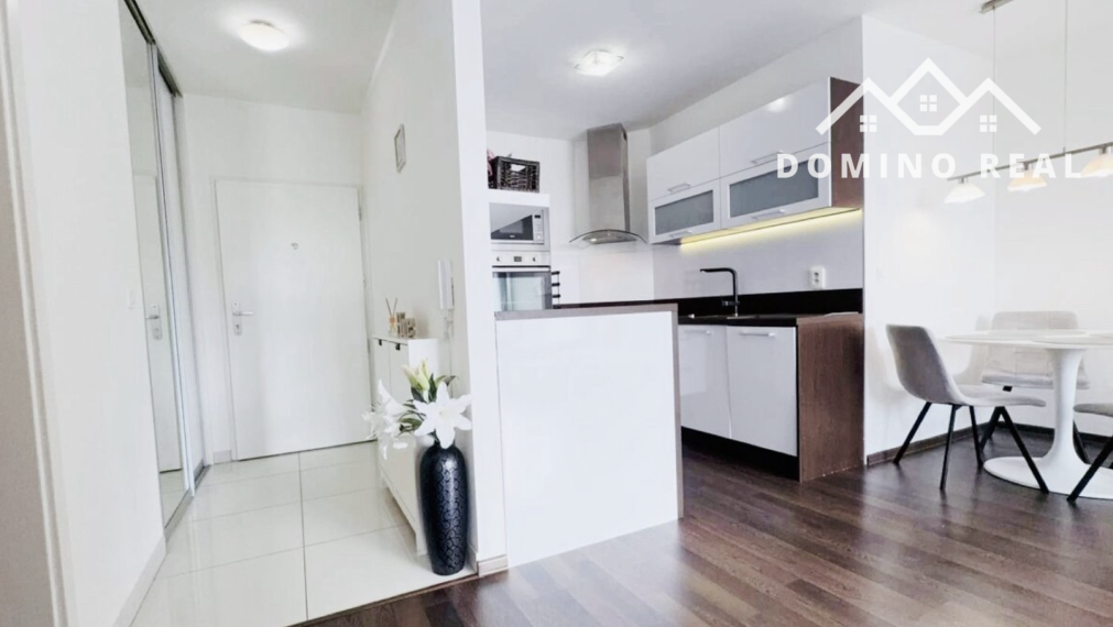 svetlý byt v Pezinku s terasou