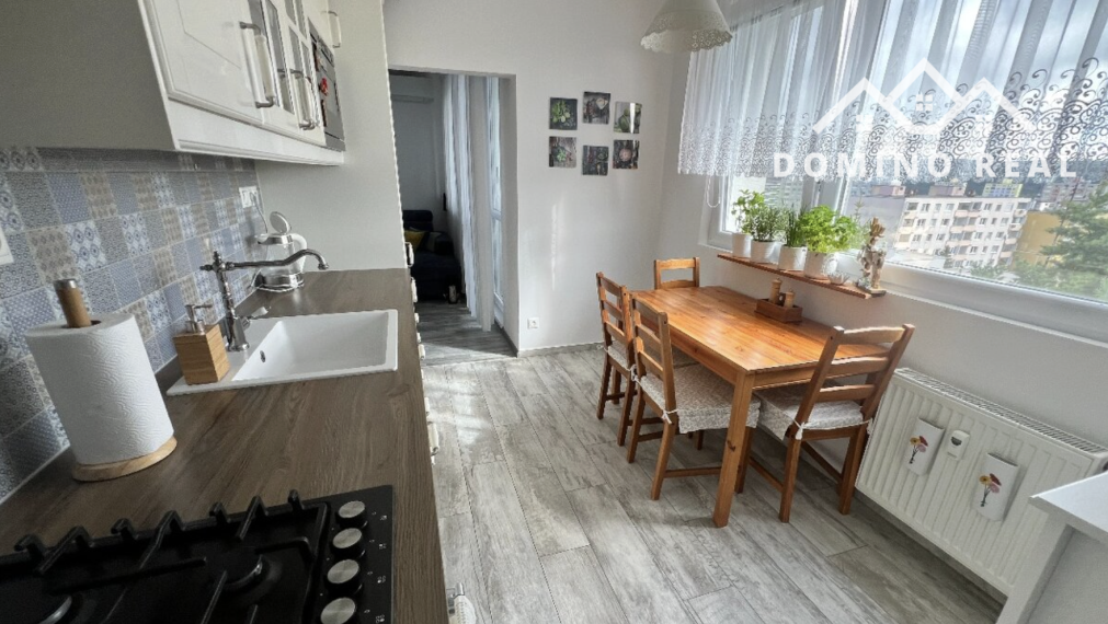 3-izbový byt s loggiou v Dúbravke