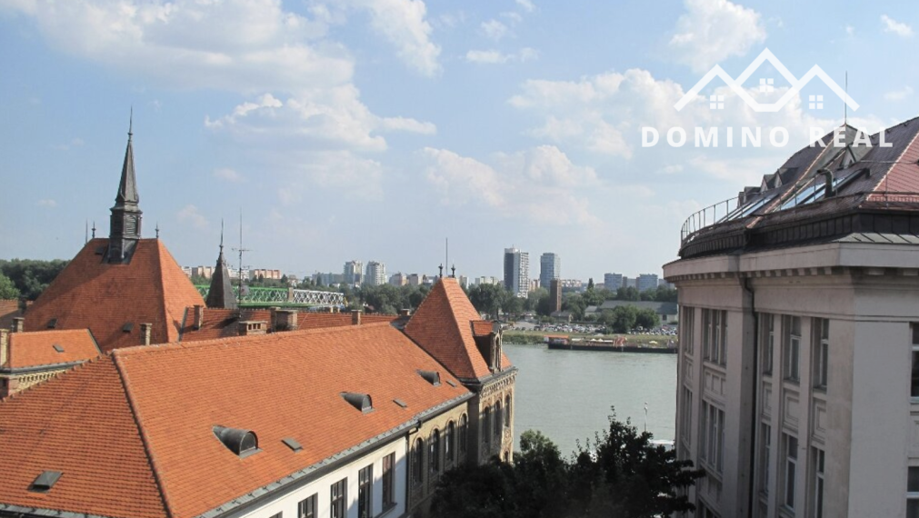 podkrovný 2-izbový byt na prenájom