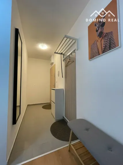 zariadený 2-izbový byt na Muchovom námestí - blízko centra