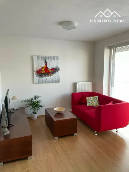 zariadený 2-izbový byt na Muchovom námestí - blízko centra