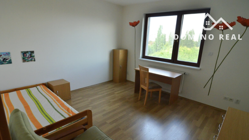 prenájom priestranného 3-izbového bytu v obľúbenej časti