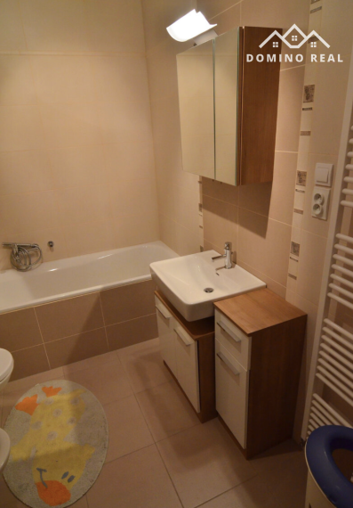 prenájom priestranného 3-izbového bytu v obľúbenej časti