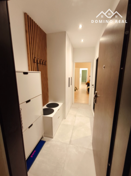 3-izbový byt s balkónom a loggiou v Ružinove na prenájom