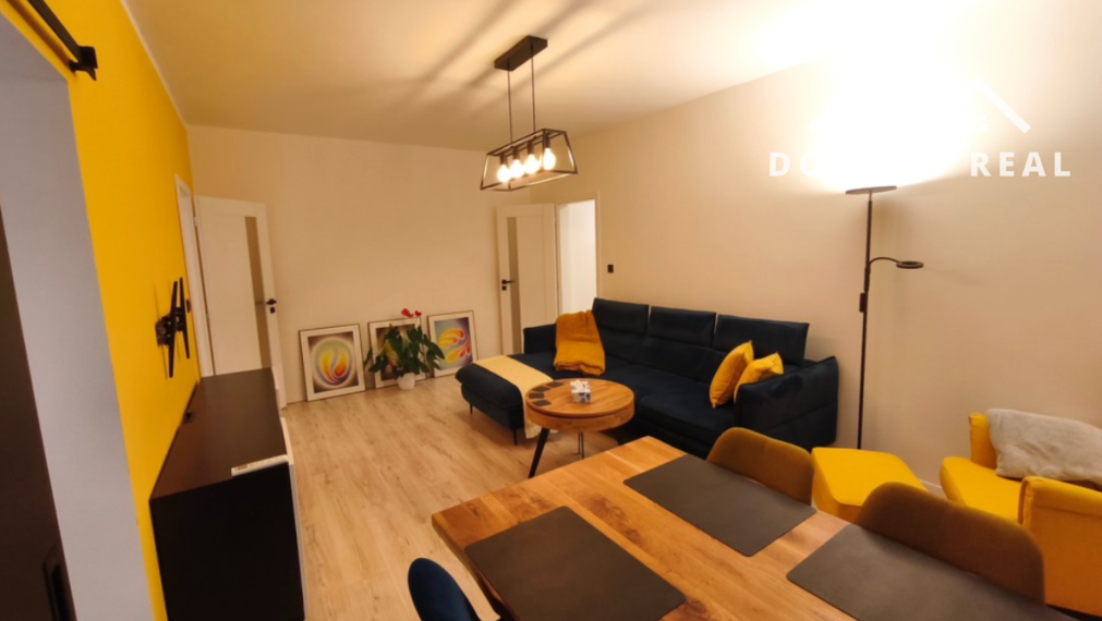 3-izbový byt s balkónom a loggiou v Ružinove na prenájom