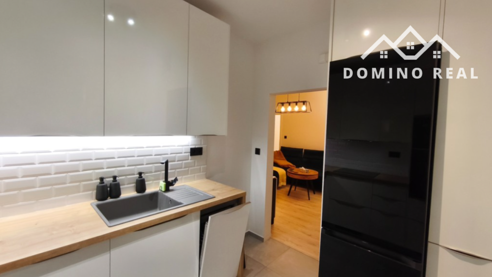 3-izbový byt s balkónom a loggiou v Ružinove na prenájom