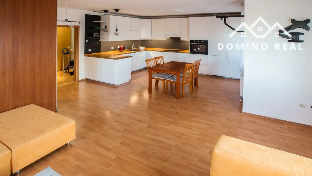 priestranný slnečný 1,5-izbový byt