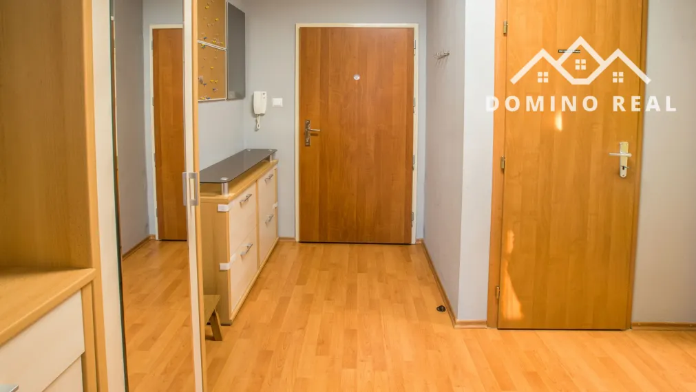 priestranný slnečný 1,5-izbový byt