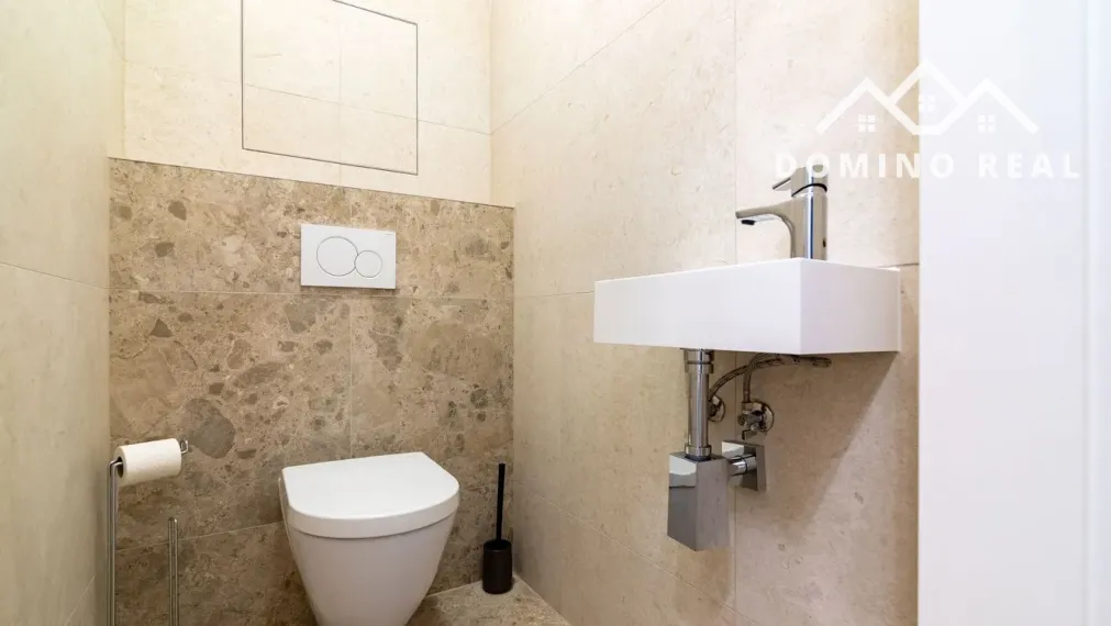 3-izbový byt na prenájom s predzáhradkou a terasou