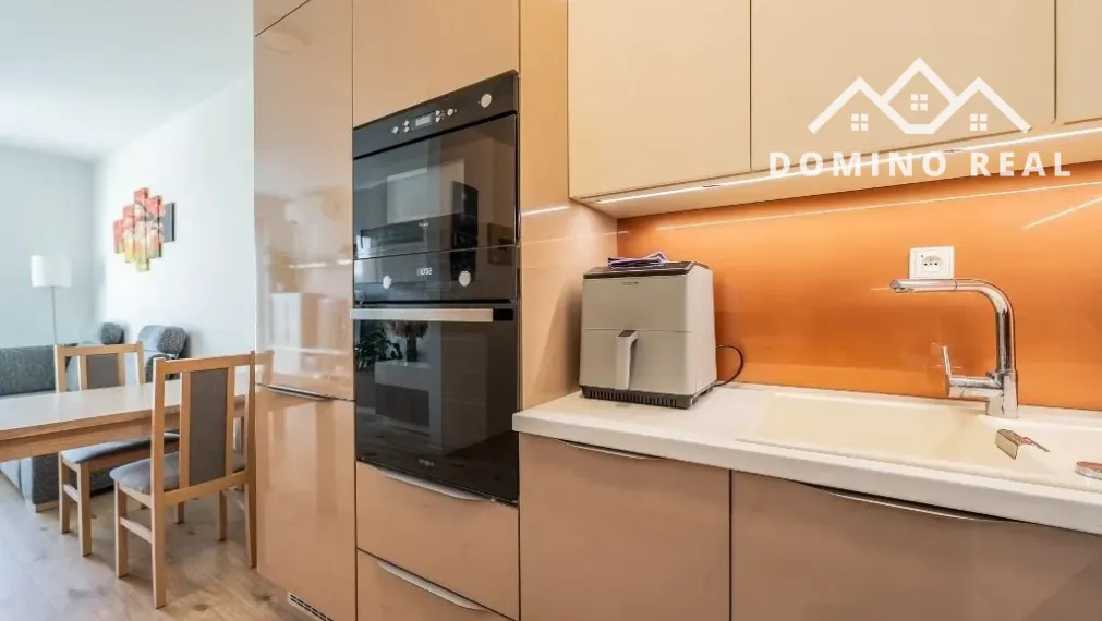 prenájom svetlého a útulného 3-izbového bytu v Mamapapa