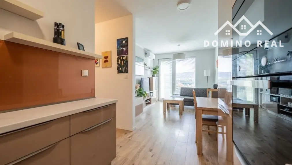 prenájom svetlého a útulného 3-izbového bytu v Mamapapa