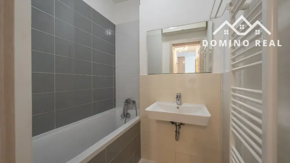 prenájom svetlého a útulného 3-izbového bytu v Mamapapa