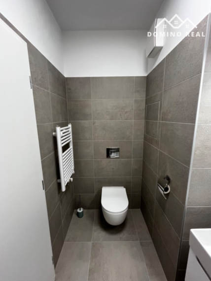 prenájom 1-izbového bytu s parkovacím státím