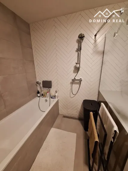 zariadený 2-izbový byt na prenájom s parkovaním