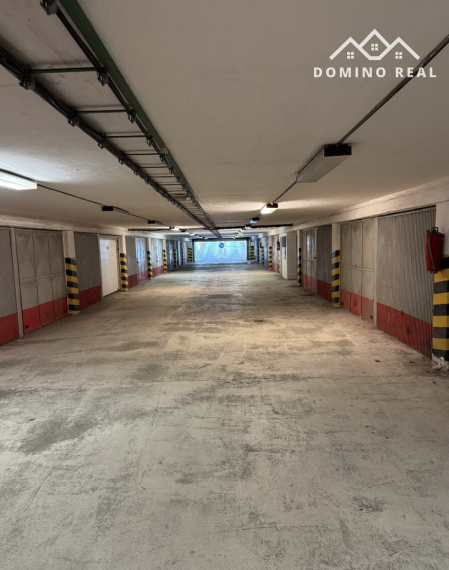 garáž v osobnom vlastníctve s pozemkom na Mierovej ulici