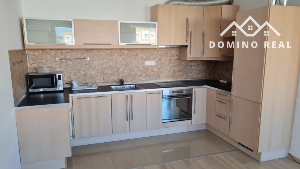 priestranný 2-izbový byt na prenájom