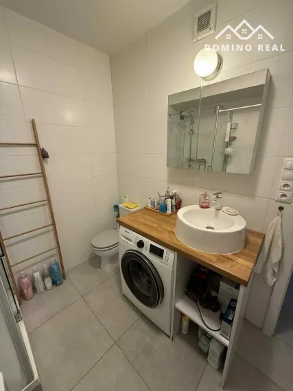 pekný 4 izbový byt v Starom Meste na prenájom