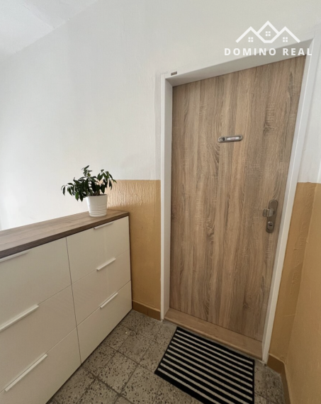 3-izbový byt s loggiou v Dúbravke