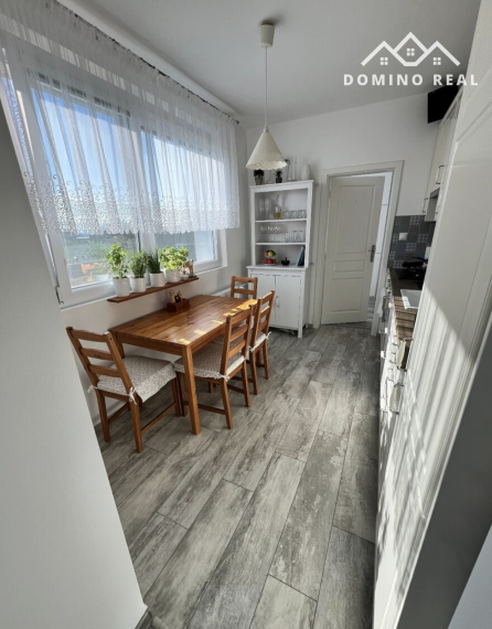 3-izbový byt s loggiou v Dúbravke