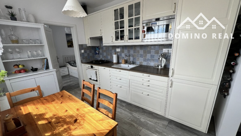 3-izbový byt s loggiou v Dúbravke