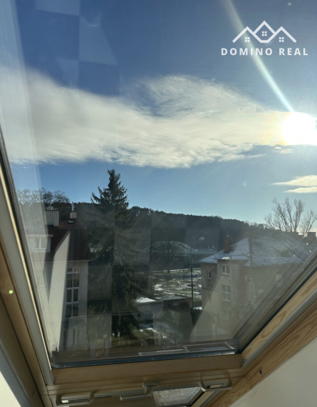 priestranny mezonetový byt v centre