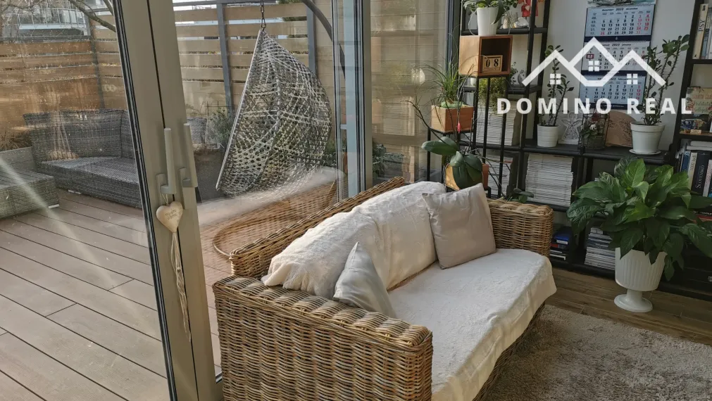 2-izbový byt v Senci s terasou a zimnou záhradou