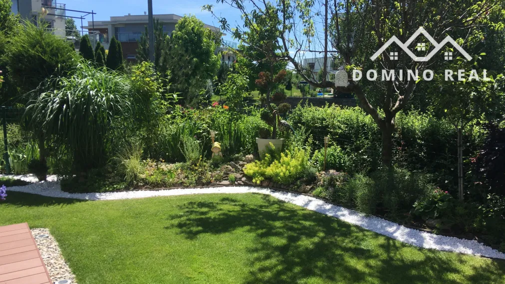 2-izbový byt v Senci s terasou a zimnou záhradou