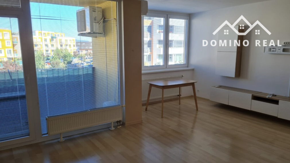 priestranný, slnečný 2-izbový byt na prenájom